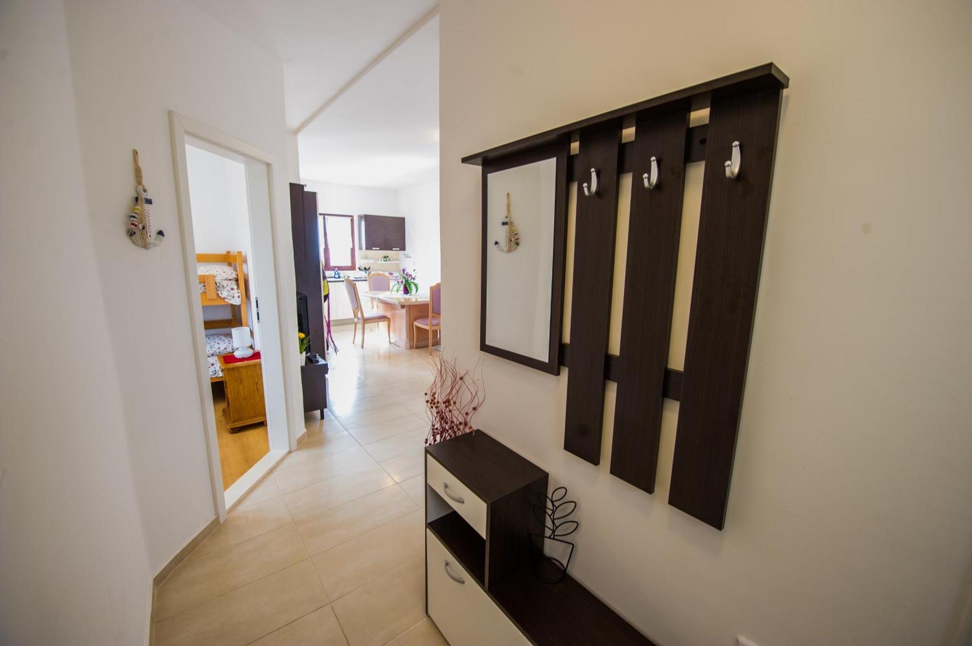 Apartments Villa Flora Rogoznica  Eksteriør billede